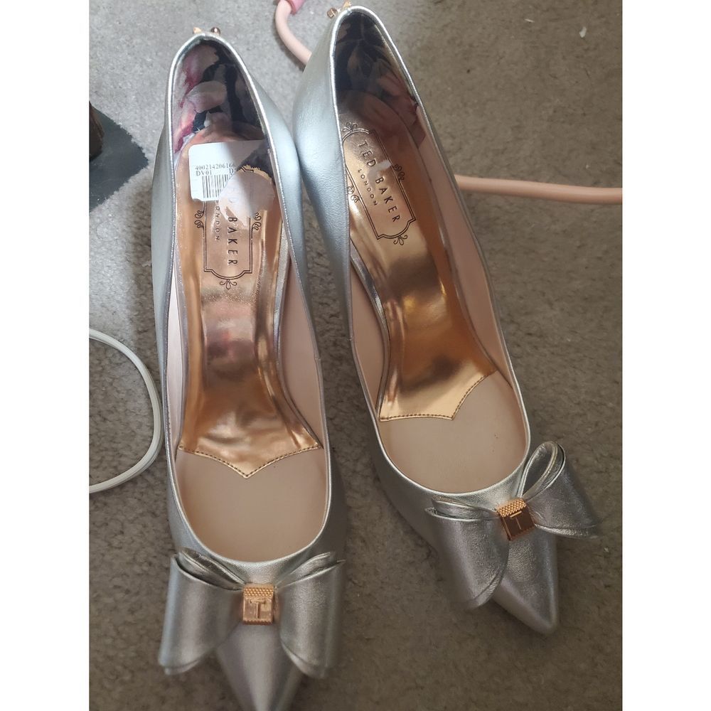 Ted Baker Sliver Heels New 10